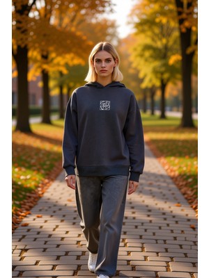 Benerly Kadın Kapüşonlu Düşük Kol Geometrik Desenli Oversize Örme Sweatshirt Fonksiyonel Dayanıklı