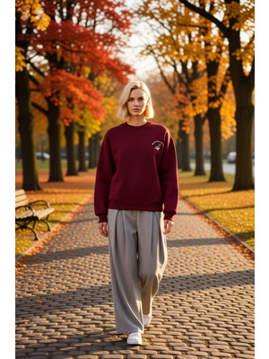 Benerly Kadın Bisiklet Yaka Düşük Kol Nakışlı Regular Kalıp Örme Sweatshirt Fonksiyonel Dayanıklı Şık