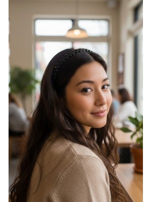 Siyah Zincir Görünümlü Kristal Taş Işlemeli Kalın Taç Saç Bandı (Punk/minimalist Trend)