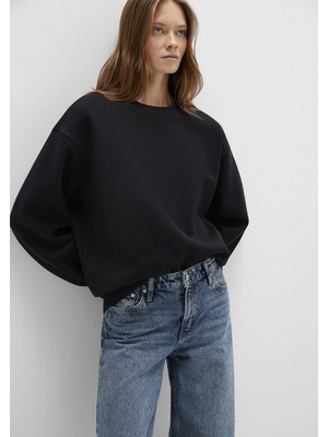 Mavi 1610198-900 Kadın Siyah Basic Sweatshirt Uzun Kol Bisiklet Yaka Oversize Kesim