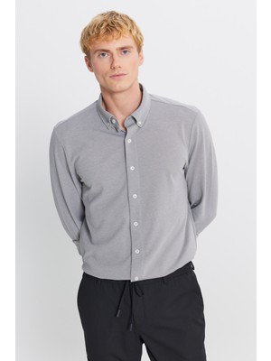 Pamuklu Tailored Slim Fit Dar Kesim Düğmeli Yaka Örme Gömlek
