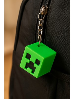 Flexilab Creative Minecraft Creeper Figür Anahtarlık – 3D Blok Tasarım Oyuncu Hediye Çanta Süsü Aksesuar