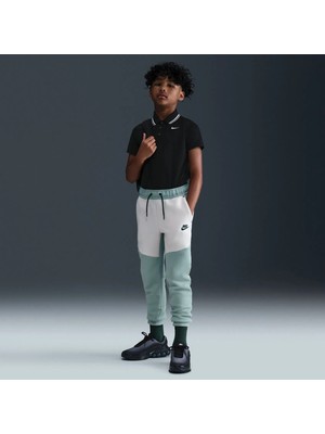 Nike Sportswear Tech Fleece Unisex Çocuk Eşofman Altı - 1 Beden Büyük Tavsiye Etmekteyiz - HV8698