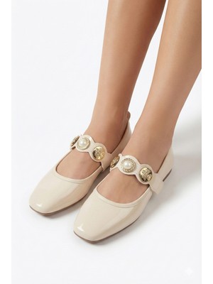 Nmoda Tuğra Tokalı Rugan Krem Kadın Babet Ayakkabı Altın Tokalı Şık Hafif Ortopedik Ses Yapmaz Taban