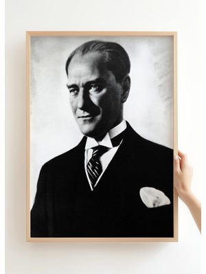 Art House Collective Atatürk Portresi Poster - Tablo Ölçülerinde Yüksek Çözünürlükte Çerçevesiz Poster