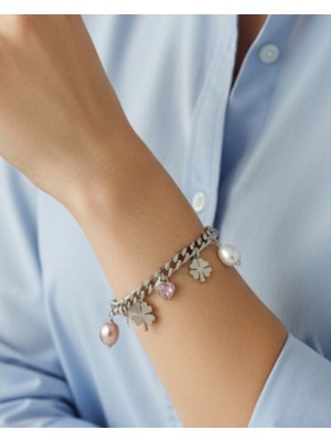 Hg.Aksesuar Kadın Inci Kalp ve Yonca Detaylı Sallantılı Çelik Bileklik