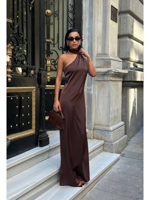 SEVENLINE Kadın Tek Omuz Şal Detaylı Abiye Elbise Kahve - L