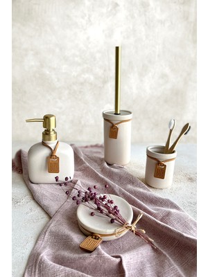 Özbience Pratik ve Şık 4'lü Banyo Seti, Temizlik ve Düzen Sağlar