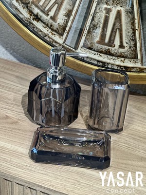 Özbience Şık Akrilik Banyo Seti, Füme, 3 Parça, Modern ve Zarif Tasarım