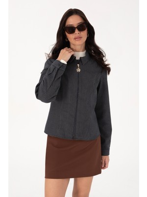 U.S. Polo Assn. Kadın Lacivert Çizgili Fermuarlı Dokuma Gömlek 50316368-VR033