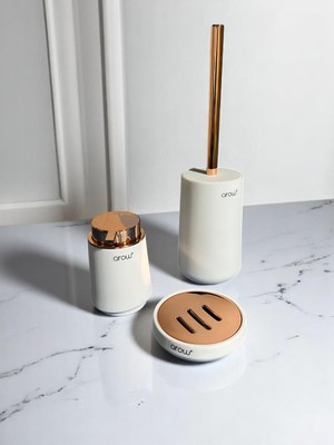 Özbience Akrilik 3'lü Banyo Seti Gold-Beyaz, Sabunluk, Fırça, Sıvı Sabunluk