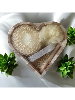 Özbience Renkli 5 Parça Kalp Detaylı Banyo ve Çeyiz Seti