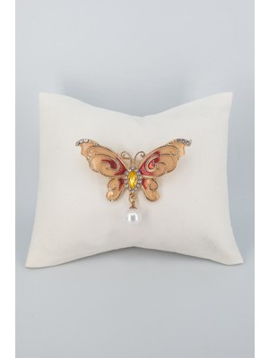 Stella Fortis Inci Detaylı Kelebek Broş – Zirkon Taşlı | Paslanmaz Çelik