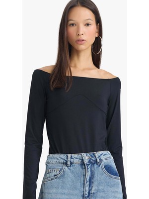 DeFacto Kayık Yaka Uzun Kollu Body G5701AX25WN