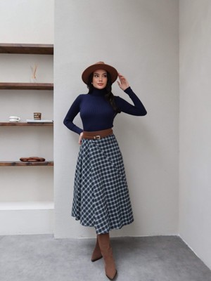 Esra Helvacı Tasarım Ekose Desen Asimetrik Etek