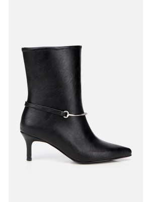 Yaya By Hotiç Kadın Siyah Kemer Detaylı Tokalı Bilekte Topuklu Bot