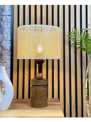 Decodelight Ahşap Ceviz Renk Silindir Ayaklı Hazeran Hasır Şapkalı Abajur Masa Lambası Modelleri