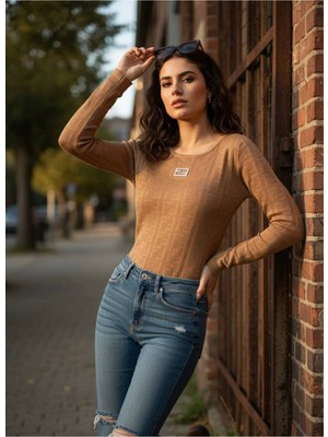 Yusgos Kadın Bisiklet Yaka Ajurlu Metal Tokalı Yüksek Kaliteli Triko Kaz