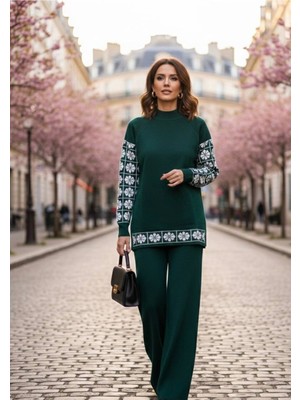 Yusgos Kadın Yonca Desenli Alt Üst Pantolon Kazak Triko Takım