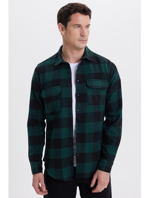 Tudors Erkek Slim Fit Dar Kesim Uzun Kollu Kapaklı Çift Cepli Kareli Kışlık Oduncu Gömlek