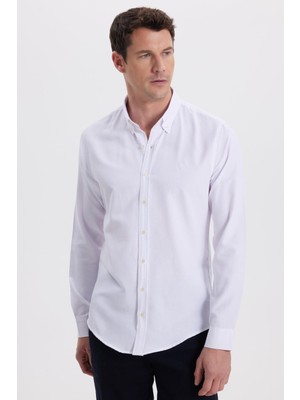 Tudors Erkek Slim Fit Dar Kesim Düz Oxford Armalı Yaka Düğmeli beyaz Spor Gömlek