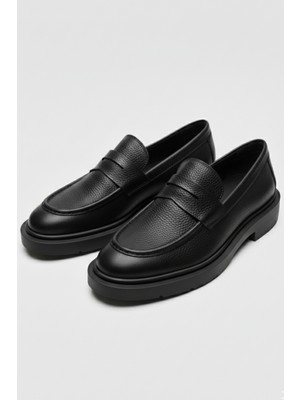 Lusive Deri Siyah Klasik Erkek Ayakkabı Kalın Taban Bağcıksız LUASS27AL0058