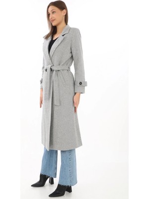 Kadın Balık Sırtı Kaşe Kaban - Uzun Boy Kruvaze Yaka Kuşaklı Astarlı Kışlık Tesettür Kaban, Yünlü Kaşmir Kumaş, Oversize Kalıp Şık Modern Kaban Modeli (Günlük ve Özel Gün Kombinlerine Uygun) - Gri