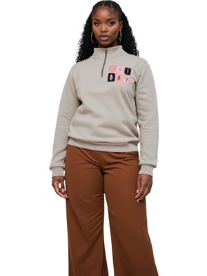 Modrenza Bej Fermuarlı 3 Iplik Baskılı Sweatshirt