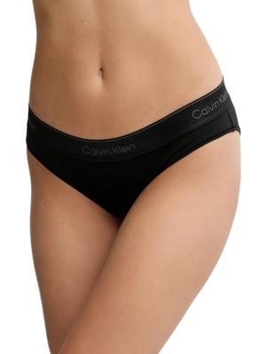 Calvin Klein Kadın Siyah Külot LV00QF8550