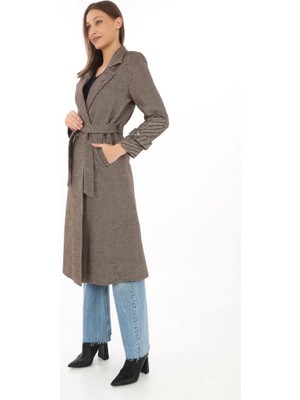 Kadın Balık Sırtı Kaşe Kaban - Uzun Boy Kruvaze Yaka Kuşaklı Astarlı Kışlık Tesettür Kaban, Yünlü Dokuma Kaşmir Kumaş, Cepli Rahat Oversize Kalıp Şık Modern Kaban Mont Modeli (- Vizon