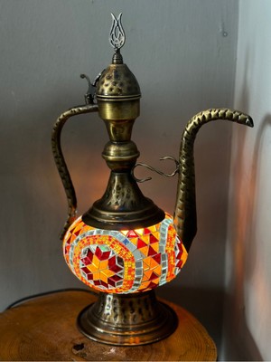 Feyza Design El Yapımı Mozaik Abajur ile Şık ve Sıcak Atmosfer Dolu Ortamlar