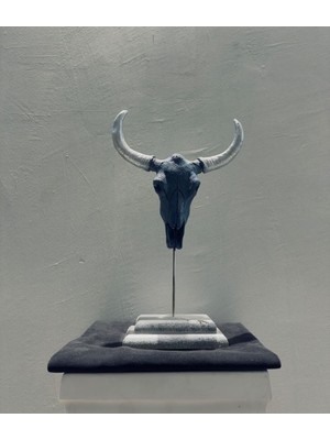 Lamazif Dekoratif Boğa Kafatası Biblo – 37X15 cm Polyester Obje, Modern Rustik