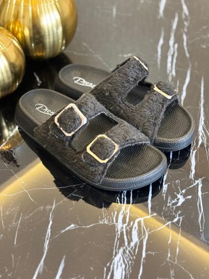 Pienn Tüylü Çift Tokalı Kadın Terlik – Peluş Yüzey, Kaymaz Taban, Ev & Günlük Kullanım