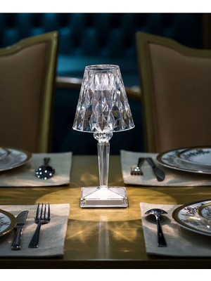 Feyza Design Şeffaf Abajurlu Kristal Elmas LED Masa Lambası, Pilli, Projeksiyon, Dekorasyon