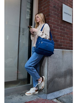 Sanmorris Kadın 7 Bölmeli Krinkıl Kumaş Suya Dayanıklı Lacivert Omuz ve Sırt Çantası