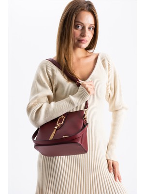 Sanmorris Sargınlar Kadın Uzun Askılı 4 Bölmeli Gold Aksesuarlı Sade Şık Omuz ve El Çantası