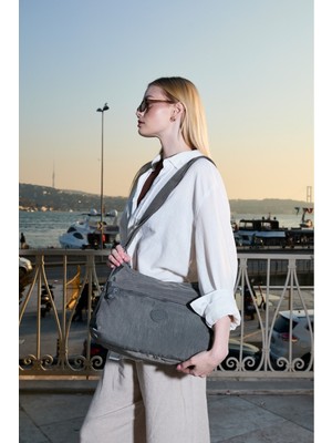 Sanmorris Kadın Suya Dayanıklı Kumaş 5 Gözlü Çapraz Askılı Koyu Gri Okul Seyahat ve Omuz Çantası