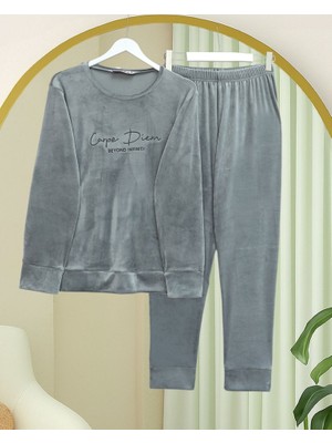 Kabartma Yazılı Fransız Kadife Pijama Takımı -Gri