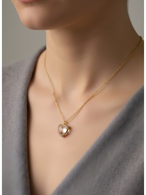 NKT Collection Beyaz Taş Detaylı Kalp Kolye