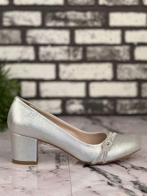 OXI Kadın Stiletto Yuvarlar Burun