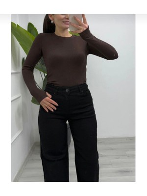 Moda Kanyonu Parmak Geçme Detaylı Badi