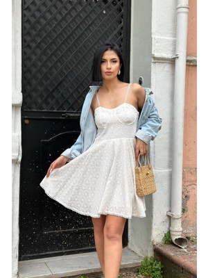 Yaman Market Beyaz Askılı Fisto Mini Elbise