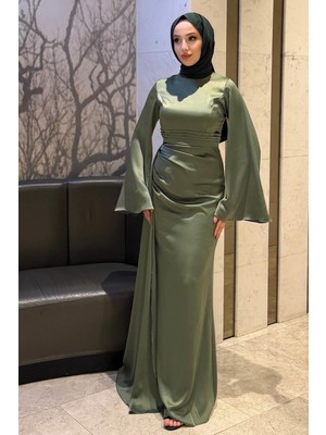 Tesettür Diyarı Kadın Arabella Pelerinli Saten Balık Abiye-Haki