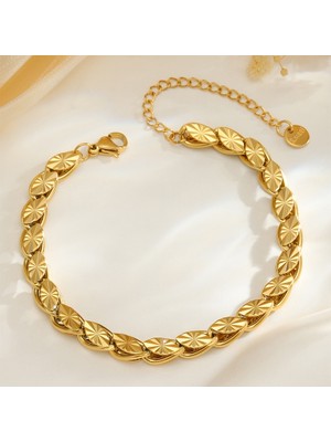 Kalem Işlemeli Arpa Pullu Çelik Bileklik