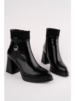 MARSHETTA Mira Model Siyah Suni Deri Sivri Burun Topuklu Kadın Bot Yandan Fermuarlı Kalın Topuk