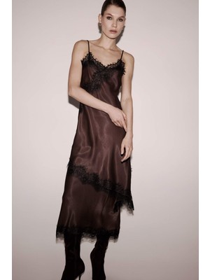 DeFacto Kalem Normal Bel Saten Midi Etek G7005AX25WN