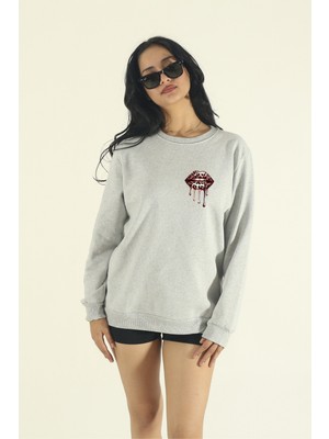 EYDAMOON Kadın Kışlık Pamuklu Minimal Leopar Dudak Baskılı Regular Bisiklet Yaka Sweatshirt