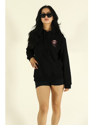 EYDAMOON Kadın Kışlık Pamuklu Minimal Leopar Dudak Baskılı Regular Kapüşonlu Sweatshirt
