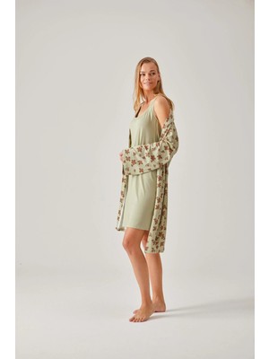 Pamuk & Pamuk Fıstık Yeşil Çiçekli Viskon Kadın Sabahlık