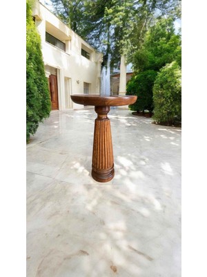 Açık Ceviz Tekli Mantar Sehpa – Doğal Ahşap Yan Sehpa Tasarımı